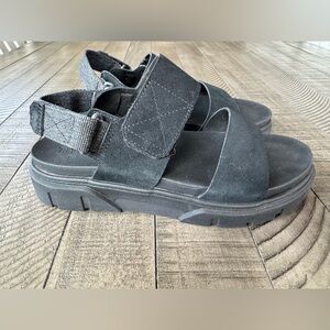 Timberland Greyfield 2-Strap Black Sandals Women's Size 9